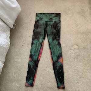 teeki yoga leggings